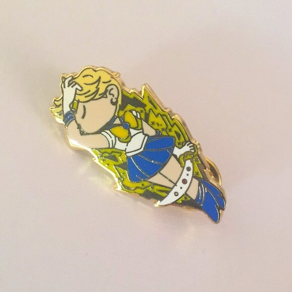 π50% OFF/3+...Sailor Uranus Transformation Pin - Picture 5 of 8